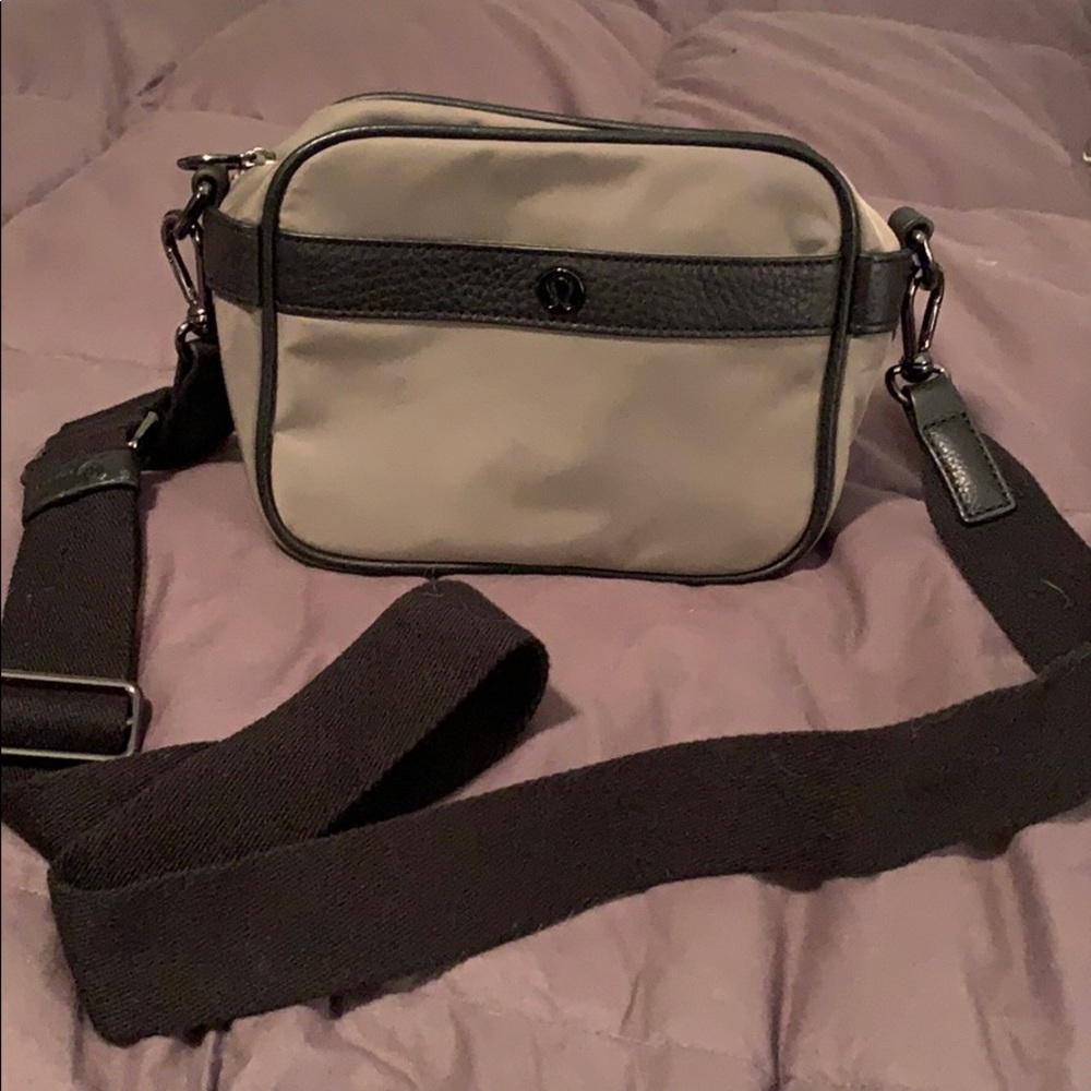 Lululemon crossbody